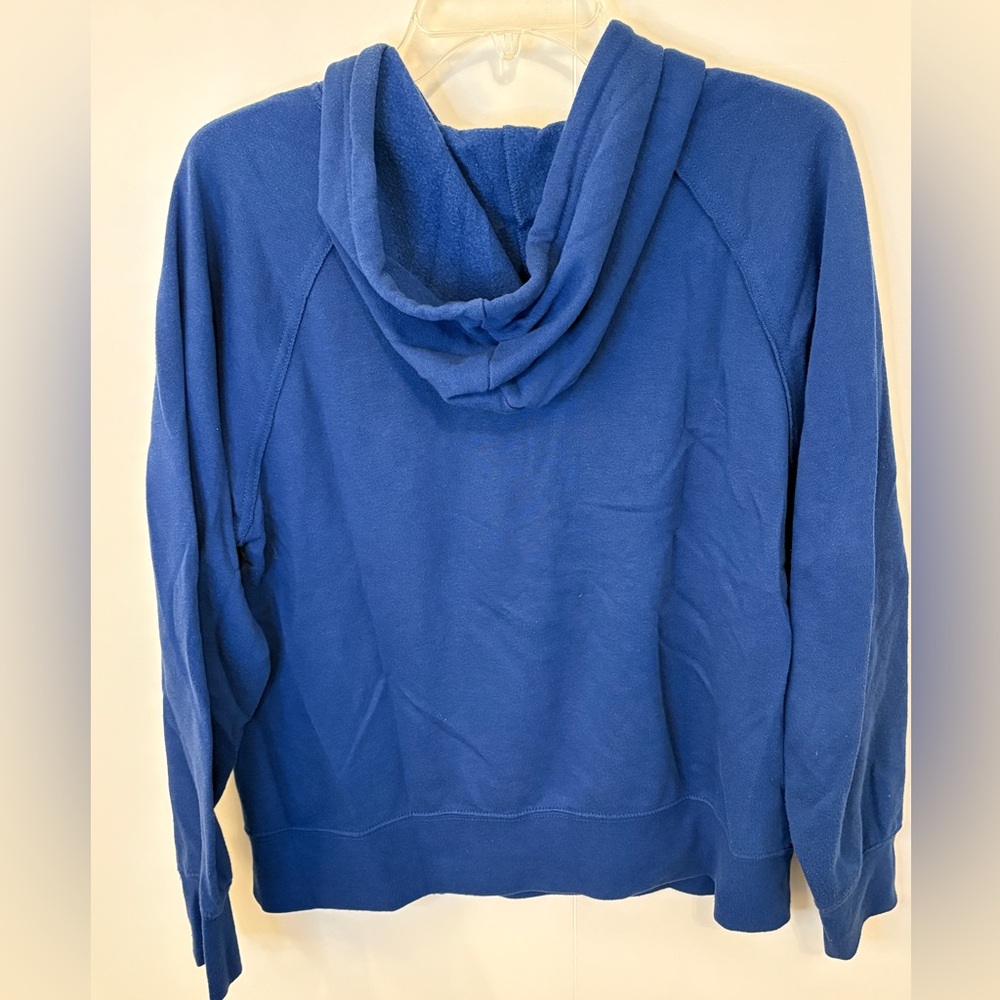 LAST CALL! Genuine Merchandise Blue Chicago Cubs Sweatshirt - Picture 4 of 4